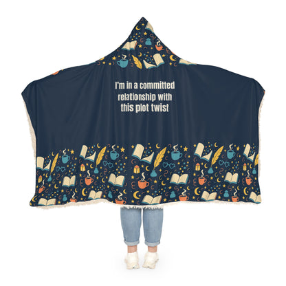 Cozy Reading Snuggle Blanket, Book Lover Gift, Comfy Hoodie Throw, Literary Blanket, Perfect for Relaxing Nights, Gift for Bookworms